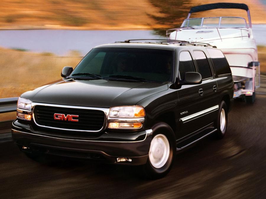  GMC Yukon XL 2000 года  (фото 8 из 10)
